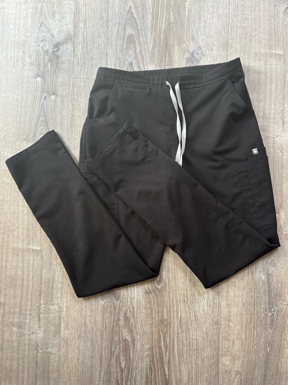 FIGS Yola Skinny
Scrub Pants